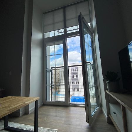 Radio City Loft Apartment คอนัส ภายนอก รูปภาพ